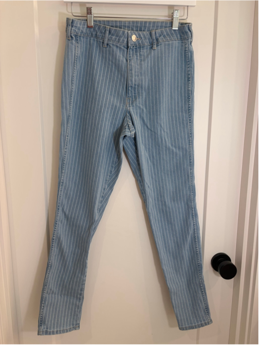 &Denim High Waist Skinny Ankle Pinstripe Jeans Light Wash Size 29 EUC